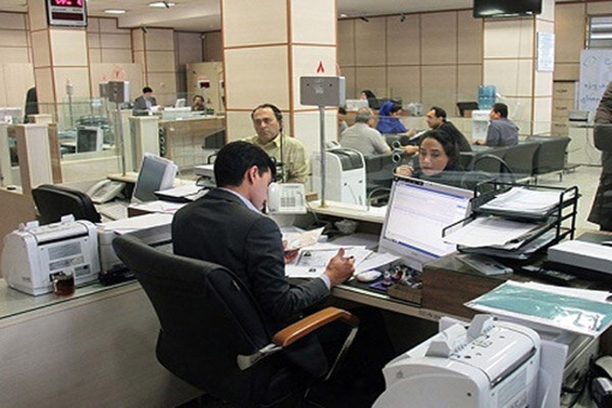 دبيرخانه شوراي اطلاع رساني دولت: فردا تمام ادارات کشور از ساعت 6 تا 10 فعال هستند